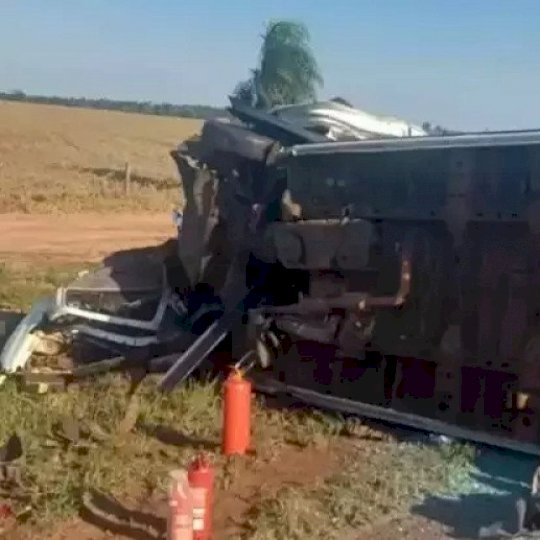 Morre sexta vítima de acidente entre van da saúde e carro na BR-16