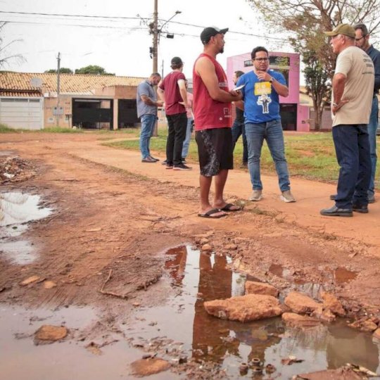 Papy cobra recuperação de ruas sem asfalto no Jardim Itamaracá