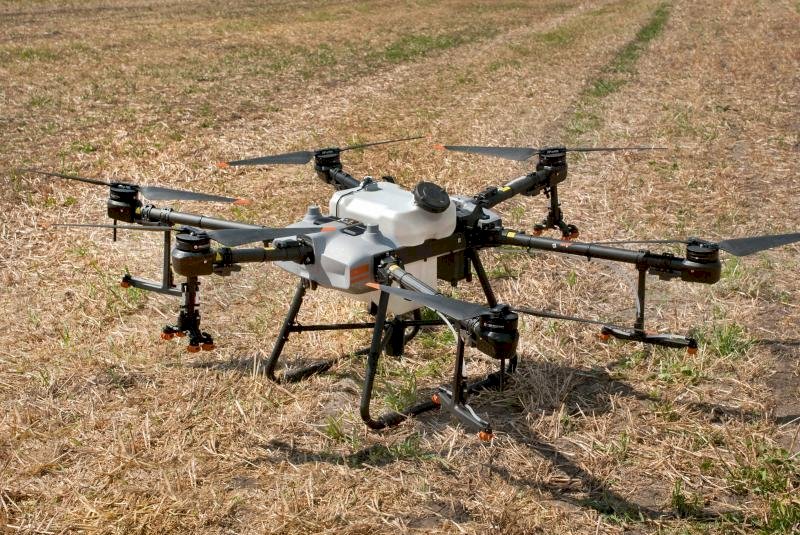 Últimas vagas para treinamento gratuito de tecnologia de aplicação com drones