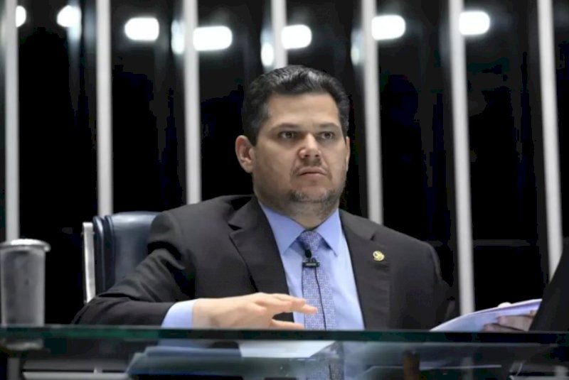 Delação de Daniel Vorcaro aponta propina de US$ 30 milhões a Davi Alcolumbre, diz revista