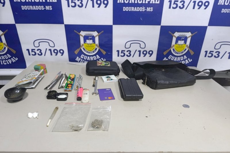 Guarda Municipal prende suspeito por tráfico de drogas após denúncia da população