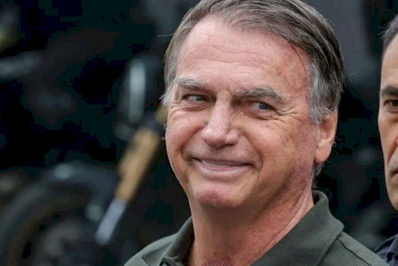 Defesa explica ao STF sumiço de duas armas de Bolsonaro