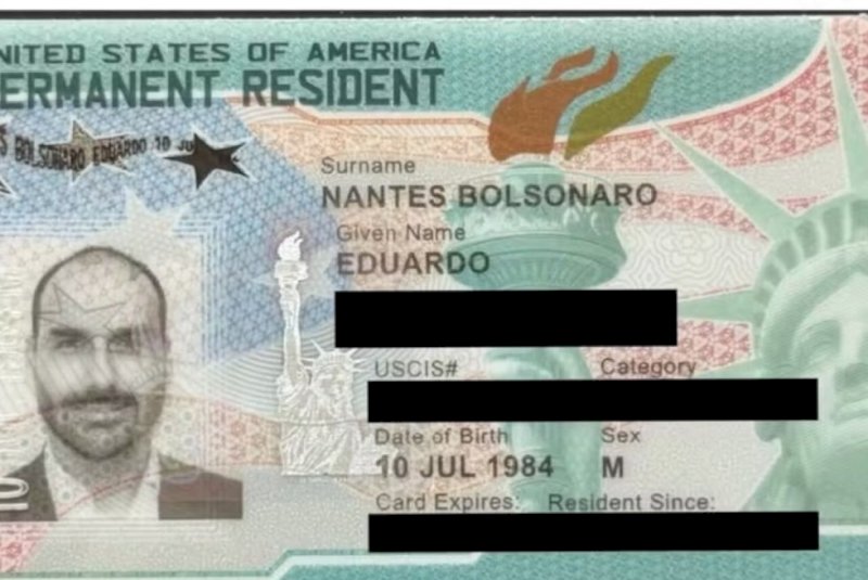 Governo de Donald Trump concede green card a Eduardo Bolsonaro