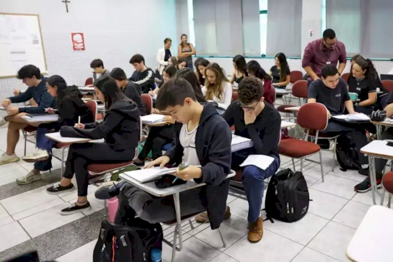 Alunos do Prouni podem solicitar bolsa permanência de R$ 700 por mês