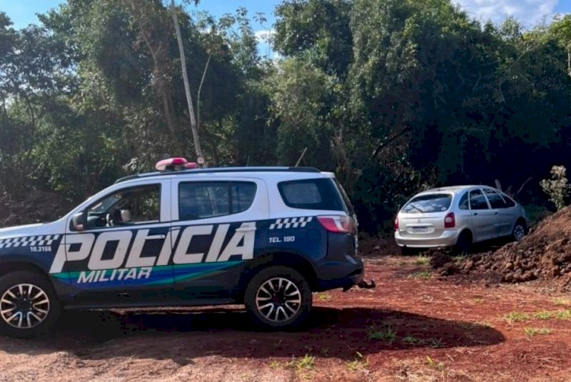 Veículo suspeito é encontrado escondido em mata em Maracaju