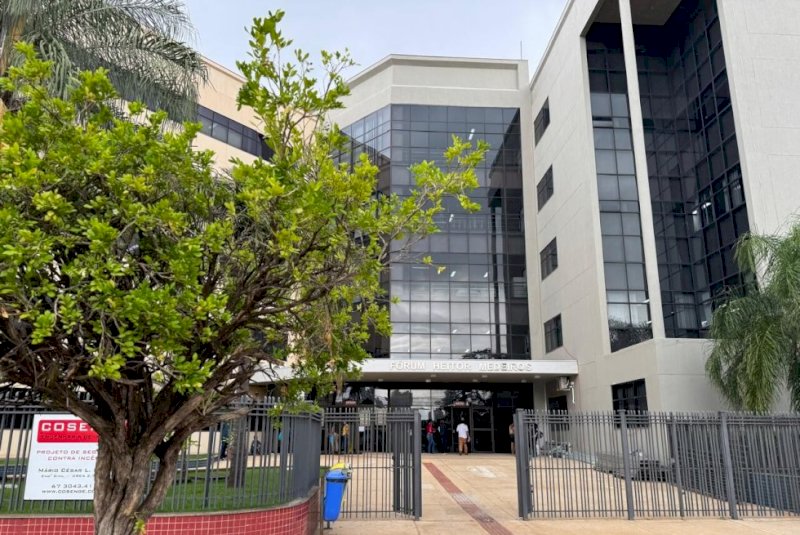 Hospital é condenado por demora na troca de sonda