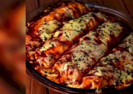 Receita de panqueca de frango e bacon fácil e rápida