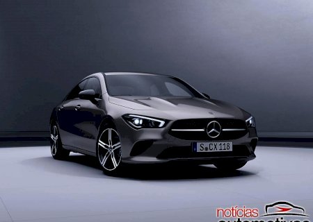 Mercedes-Benz foi "um pouco longe demais" na gama de entrada
