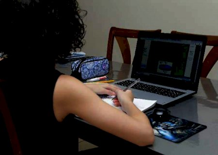 Maioria concorda com a volta &agrave;s aulas s&oacute; em 2021 na Rede Estadual
