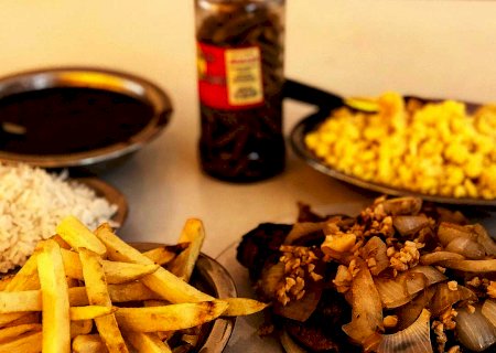 Pê-efe de restaurante chique perde feio para a comida de boteco