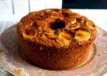 Bolo de banana com aveia e sem farinha trigo