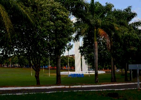 MEC determina volta &agrave;s aulas presenciais em universidades
