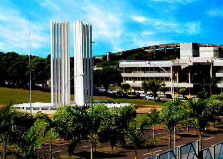 MEC vai revogar portaria sobre retorno das aulas presenciais em janeiro