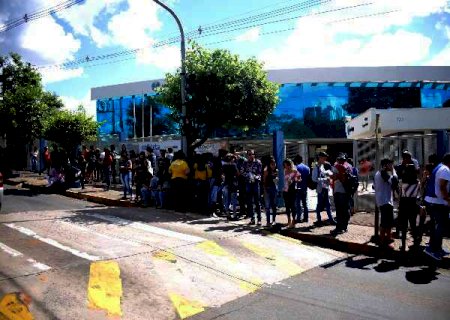 Termina nesta sexta prazo de inscri&ccedil;&otilde;es para sele&ccedil;&atilde;o de 1,7 mil bolsistas em MS