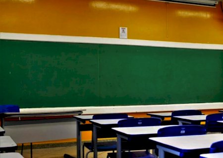 Governo licita materiais didáticos impressos e online para rede estadual