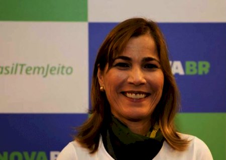 ‘Capitã cloroquina’ foi nomeada ‘goela abaixo’ por Mandetta