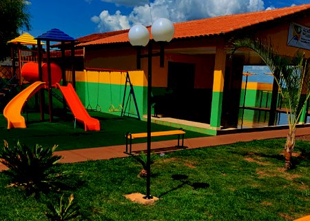 Prefeitura Municipal de Douradina através Secretaria de Saúde Pública Oferece atendimento de Pilates