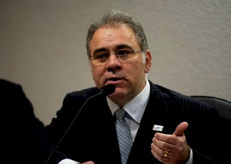 Queiroga defende isolamento, mas diz que fechamento ‘severo’ precisa ser local