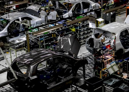Mais uma: Toyota suspende produção no Brasil