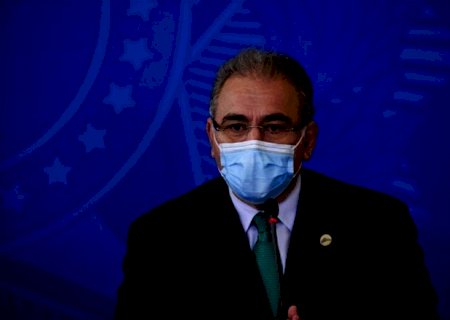 Vacina da Pfizer começa a chegar ao Brasil no fim deste mês, diz ministro da Saúde
