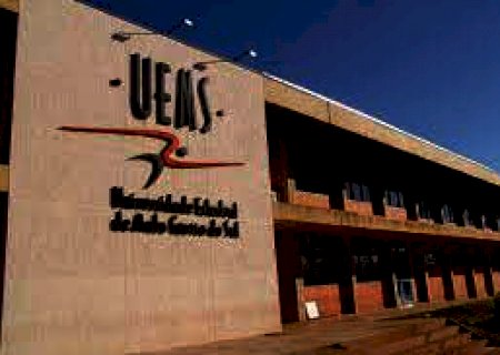UEMS prorroga suspensão do atendimento presencial até o final de abril