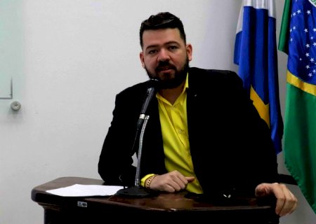 Vereador sofre atentado e filho de 3 anos é atingido por disparo no peito
