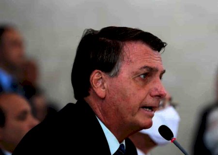 Bolsonaro tem 15 dias para explicar, se quiser, fala sobre uso de forças armadas