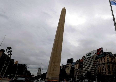 Argentina registra recorde diário de infecções e mortes pela covid-19