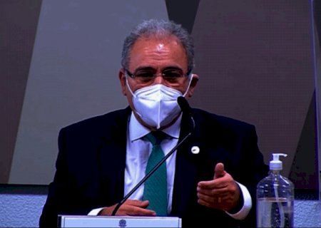 Queiroga diz que já se agiu para isolar cepa indiana