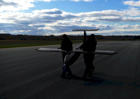 Drone movido a luz solar tem autonomia de voo de 24 horas