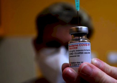 EUA: Moderna diz que vacina contra covid-19 é eficaz em jovens de 12 a 17 anos