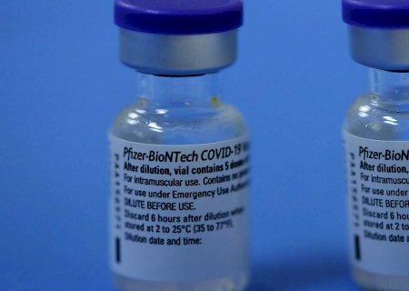 Pfizer testará vacina em grupo de crianças com menos de 12 anos