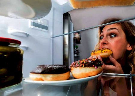 Veja como se livrar da compulsão alimentar em apenas 5 passos