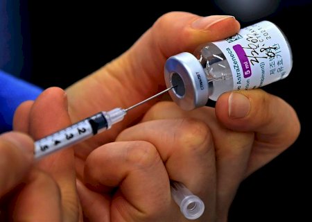 Fiocruz diz que lotes vencidos de vacinas da AstraZeneca não foram produzidos no Brasil