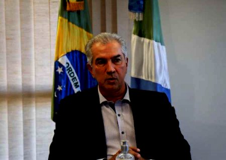 Governador revoga decretos da pandemia e declara vida normal para vacinados