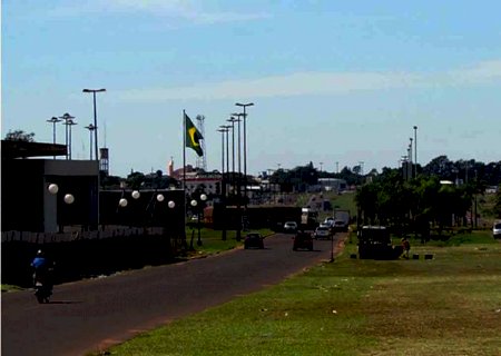 Brasileiros terão que fazer quarentena de sete dias para entrar no Paraguai