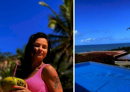 Andressa Suita posa de biquíni e fã manda recado para Gusttavo Lima: 'Valoriza'