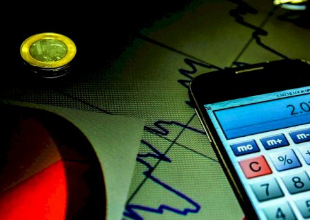 Economistas avaliam como enfrentar a ameaça de uma estagnação no país