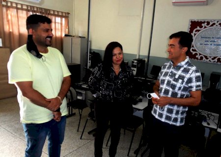 Recursos de Marçal garantem computadores para escola em Dourados