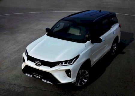 Toyota anuncia linha 2022 do SW4 com retorno da versão Diamond
