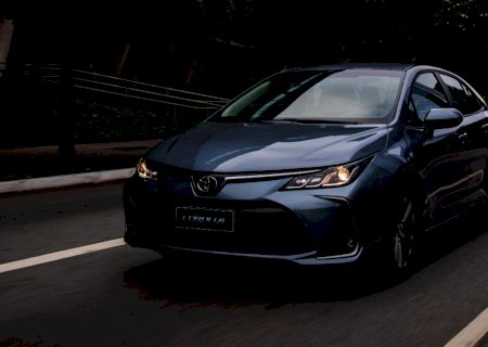 Toyota vai lançar Corolla elétrico com baterias blade da chinesa BYD