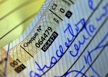 Uso de cheques no Brasil cai 93% desde 1995