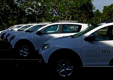 Governo entrega 17 carros para visitas a escolas da Capital e munic&iacute;pios de MS