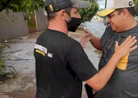 Dono de trailer de lanche acha malote com R$ 9 mil e devolve ao dono em Rio Brilhante