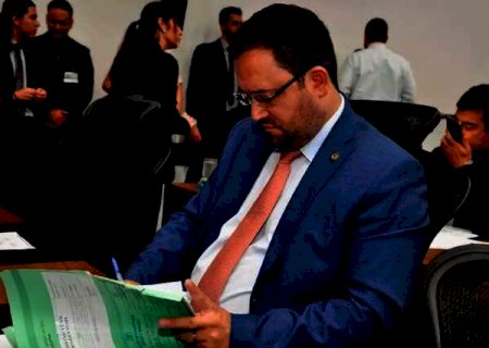 Usar &ldquo;todes&rdquo; ou &ldquo;todxs&rdquo; est&aacute; proibido em escolas de MS