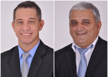 Comemorando idade nova no dia de hoje, os vereadores Carlos Rodrigo (Padeirinho) - DEM e Aguinaldo Manso - PSDB
