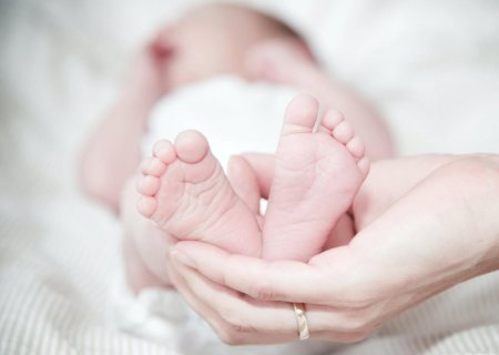 OPAS destaca a importância do cuidado dos recém-nascidos nos primeiros 28 dias de vida