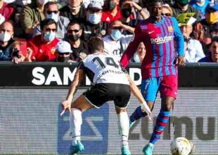 Barça goleia o Valencia com quatro gols e sobe para o 4º lugar do Espanhol