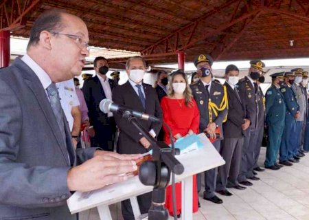 Barbosinha participa de solenidade do Curso de Formação de Oficiais dos Bombeiros Militares