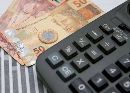Mercado aumenta projeção da inflação para 6,59% este ano